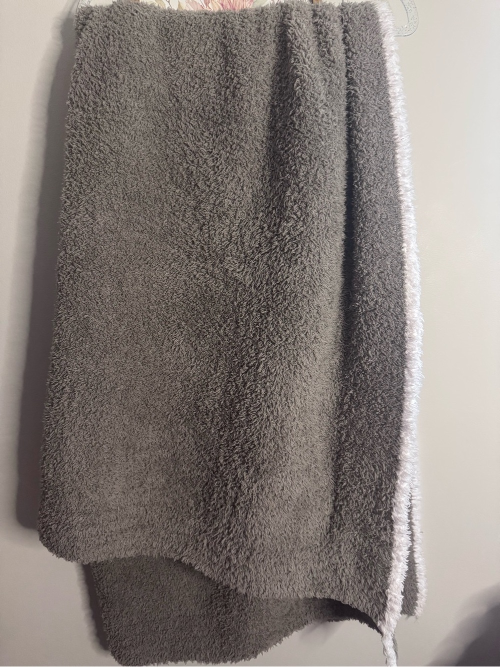 Barefoot dreams Cozy Plush Throw Blanket in Gray with White Trim